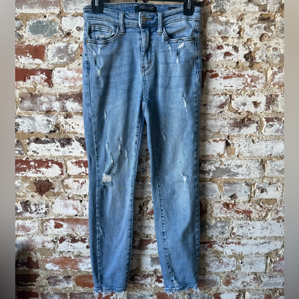 Judy Blue Light Blue Distressed Skinny Jeans